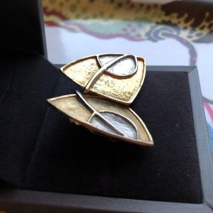 Vintage clip-on earrings.